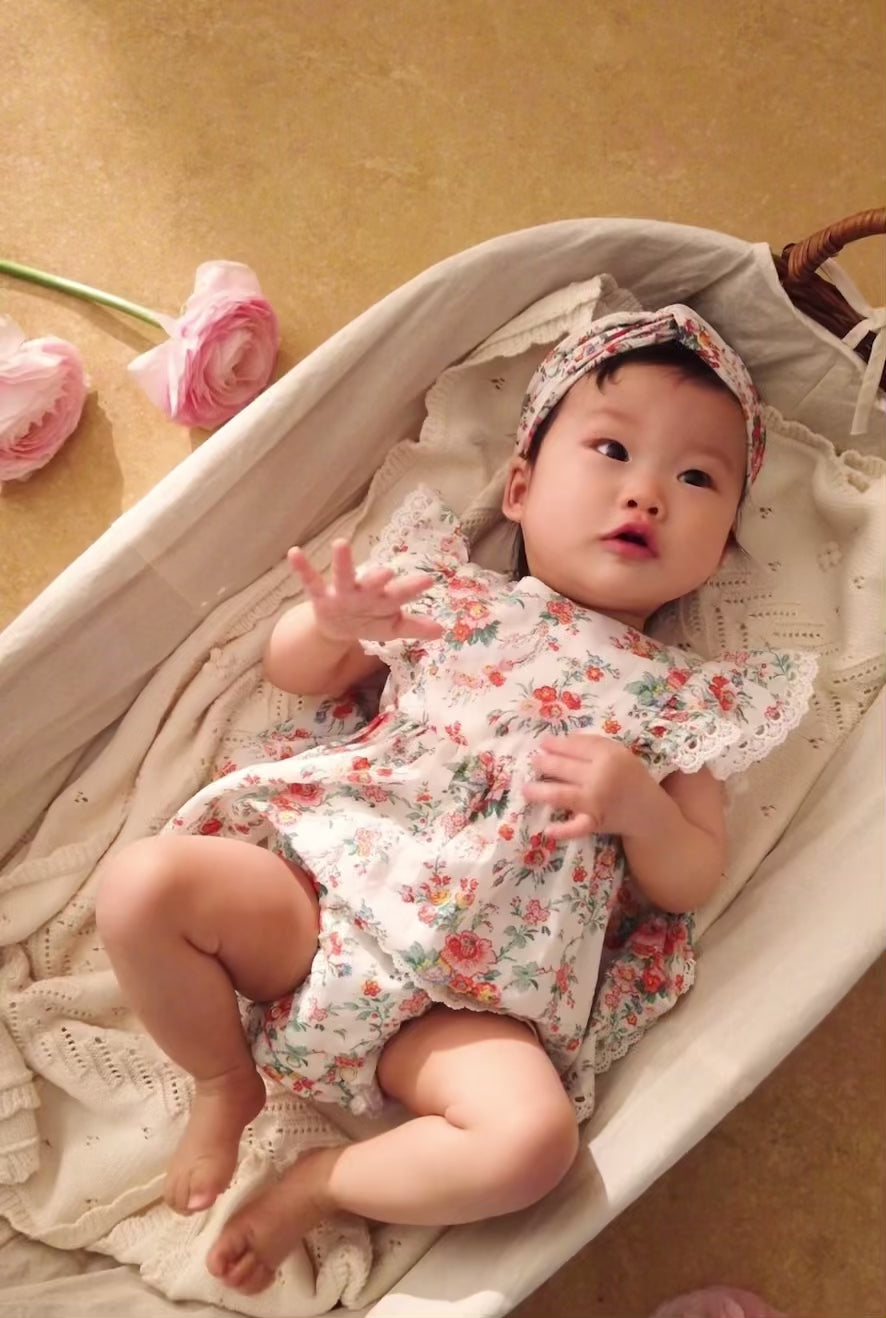 Barboteuse Lena Cream Rosa Festa | Louise Misha