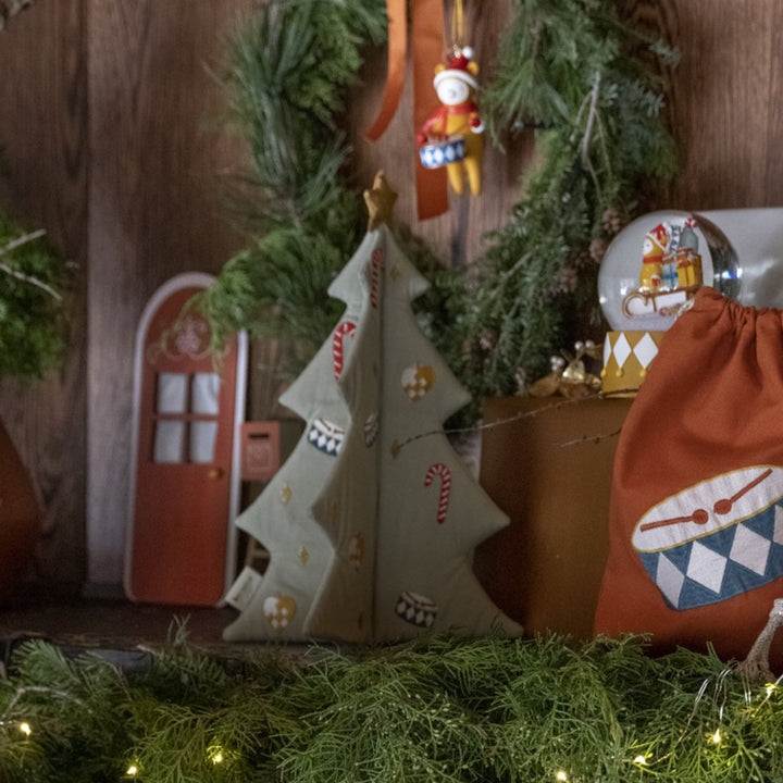 Sapin de Noël décoré