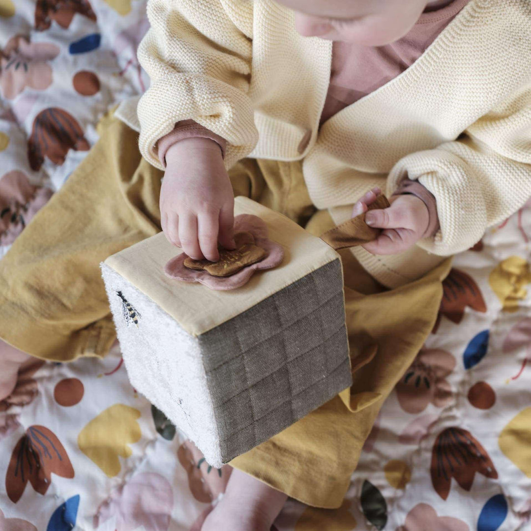 Cube en tissu