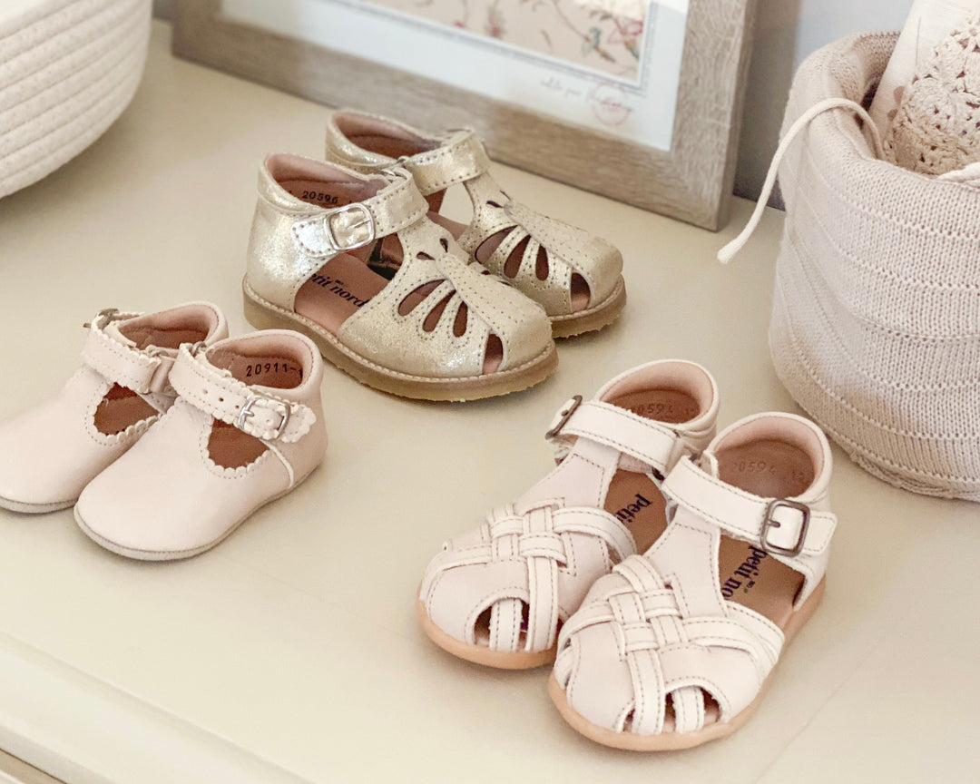 Guide d'achat : les meilleures chaussures premiers pas pour le confort et la sécurité de votre bébé