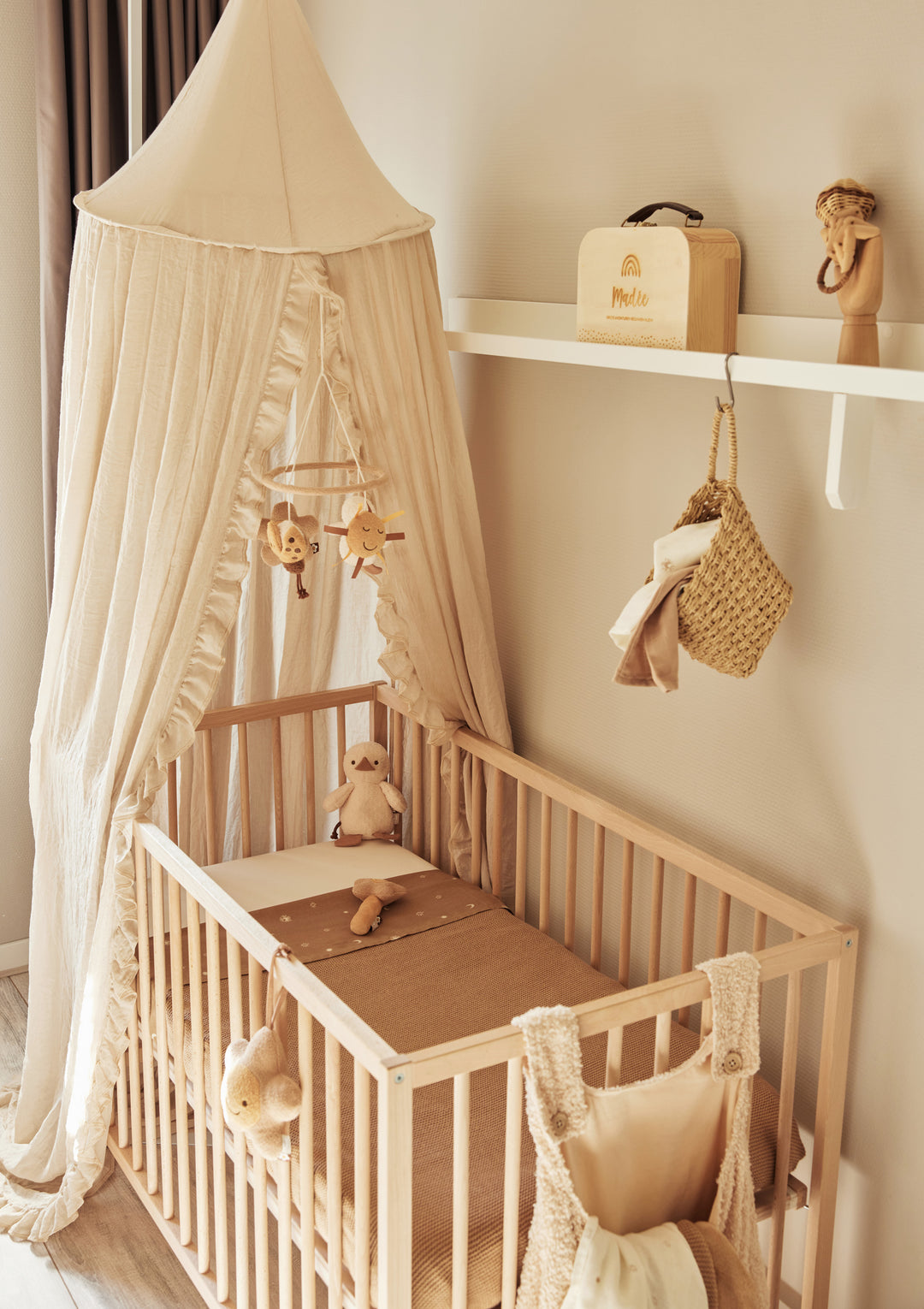 Ivory bed canopy | Jollein