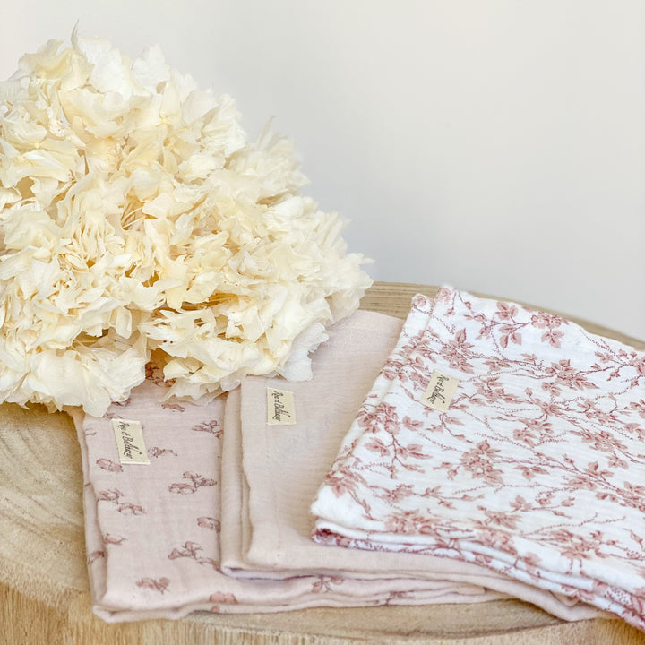 Floral swaddles