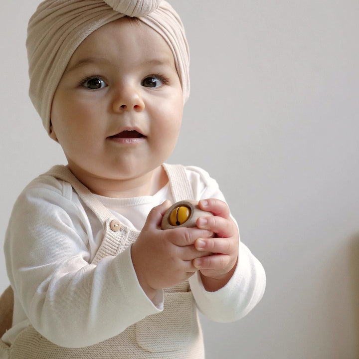 Hochet à boule jaune