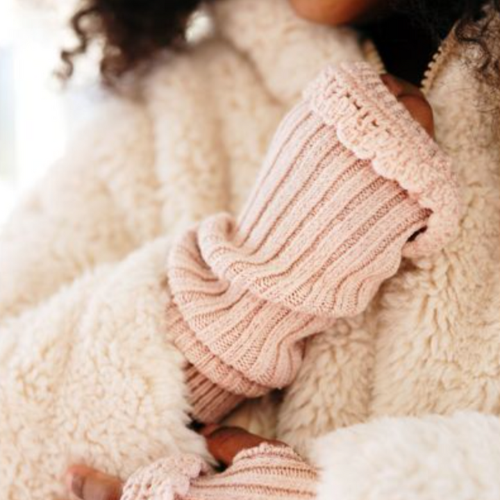 Girl's and woman's mittens old pink