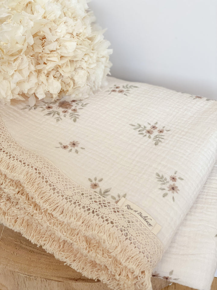 Floral print cotton and lace throw